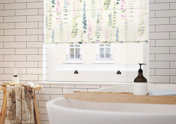 Santa Maria, Blossom - Motorised Roman Blind - Image 5